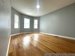 12 Navillus Terrace in Boston, MA - Building Photo - Building Photo