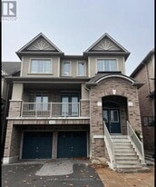 5464 Meadowcrest Ave in Mississauga, ON - Building Photo
