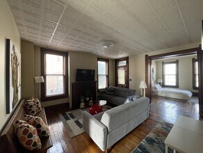 19 W Frankfort St in Columbus, OH - Building Photo - Building Photo