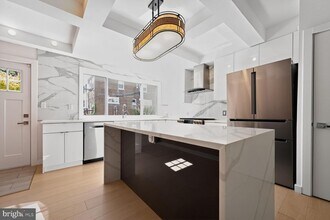 1607 D St NE in Washington, DC - Building Photo - Building Photo