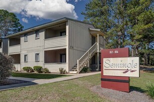 836 Richmond St in Tallahassee, FL - Building Photo