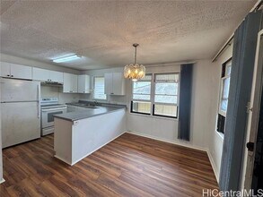 219 Auwaiolimu St in Honolulu, HI - Building Photo - Building Photo