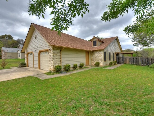 property at 415 Fantail Loop