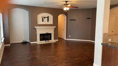 3518 Ewing Dr in Manvel, TX - Building Photo - Building Photo