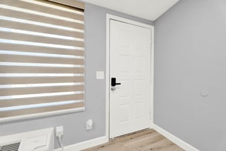 6 Roanoke Ln, Unit 34 in Rochester Hills, MI - Building Photo - Building Photo