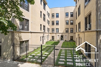 1606 W Sunnyside Ave in Chicago, IL - Foto de edificio - Building Photo