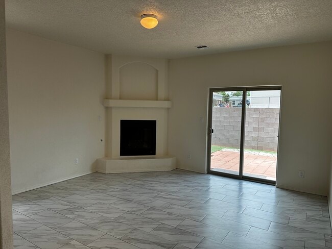3032 Calle Nueva Vista in Santa Fe, NM - Building Photo - Building Photo