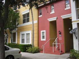 1118 Shoma Dr in West Palm Beach, FL - Building Photo