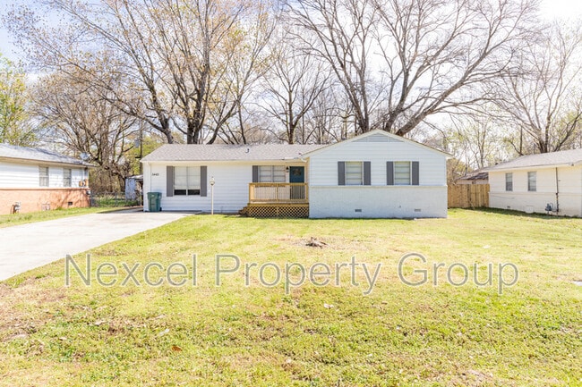 property at 5442 Loch Lomond Rd