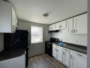 201 Chandler Dr in Gaffney, SC - Building Photo - Building Photo