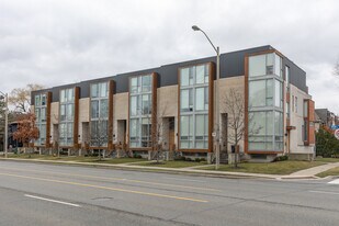 2958A Bayview Av in Toronto, ON - Building Photo
