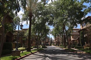 2430 Pavilions Pl Ln in Sacramento, CA - Building Photo