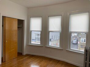 148 Oxford St, Unit 148 Oxford Street in Somerville, MA - Building Photo - Building Photo