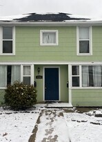 1208 Chestnut Ave in Winona Lake, IN - Building Photo