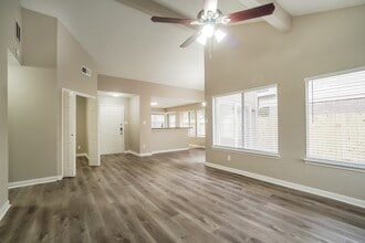 1515 Windys Way in Katy, TX - Building Photo - Building Photo