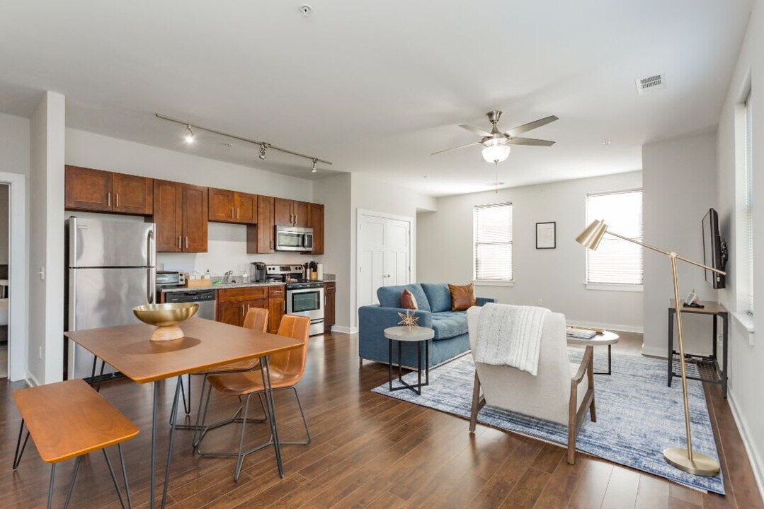 1016 18th Ave S in Nashville, TN - Building Photo