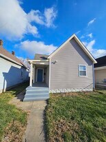 2121 Webb St in Indianapolis, IN - Building Photo