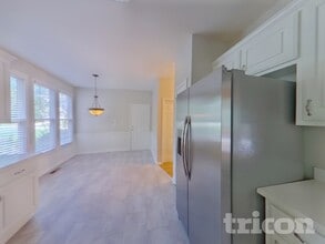 1114 Fairview Club Cir in Dacula, GA - Foto de edificio - Building Photo