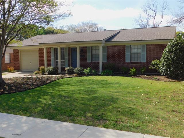 2711 Eastbrook Dr in Mesquite, TX - Building Photo - Building Photo