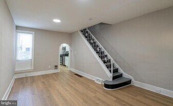 1645 S Etting St in Philadelphia, PA - Building Photo