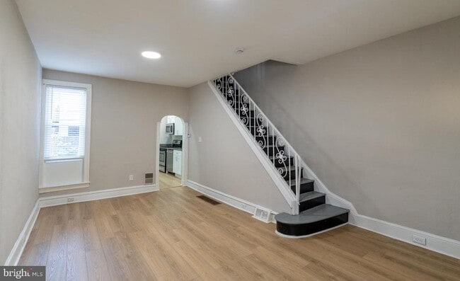 property at 1645 S Etting St