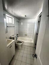 201 NW 7th St in Miami, FL - Building Photo - Building Photo