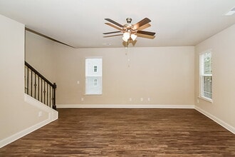 279 Faron Dr in Atlanta, GA - Building Photo - Building Photo