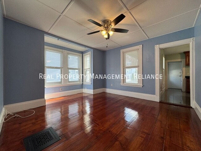 98 Eustis St in Revere, MA - Building Photo - Building Photo