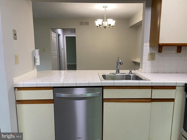 157A Bradford Ct in Mount Laurel, NJ - Building Photo - Building Photo