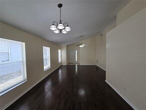 545 Summer Sails Dr in Valrico, FL - Building Photo - Building Photo