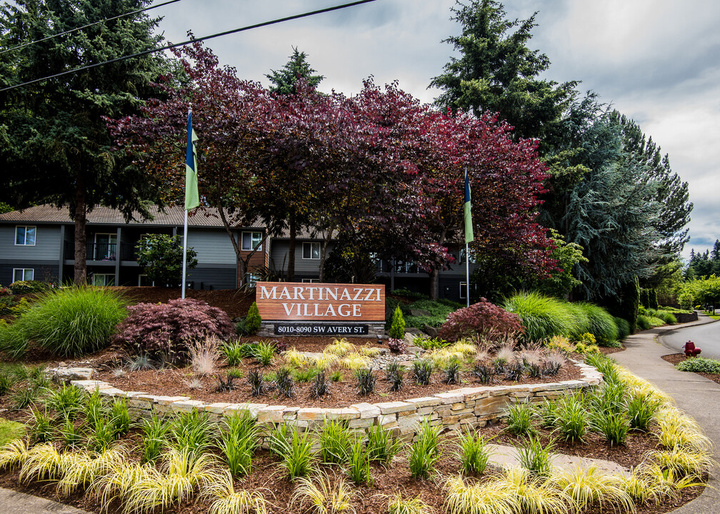 Martinazzi Village in Tualatin, OR - Building Photo