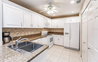 3300 Loveland Blvd, Unit 602 Loveland in Port Charlotte, FL - Building Photo