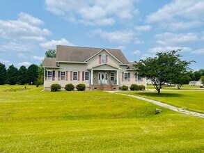 116 Spinnaker Ln in Havelock, NC - Building Photo - Building Photo