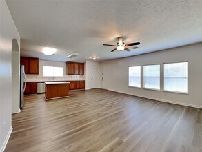 3043 Crestbrook Bend Ln in Katy, TX - Building Photo - Building Photo