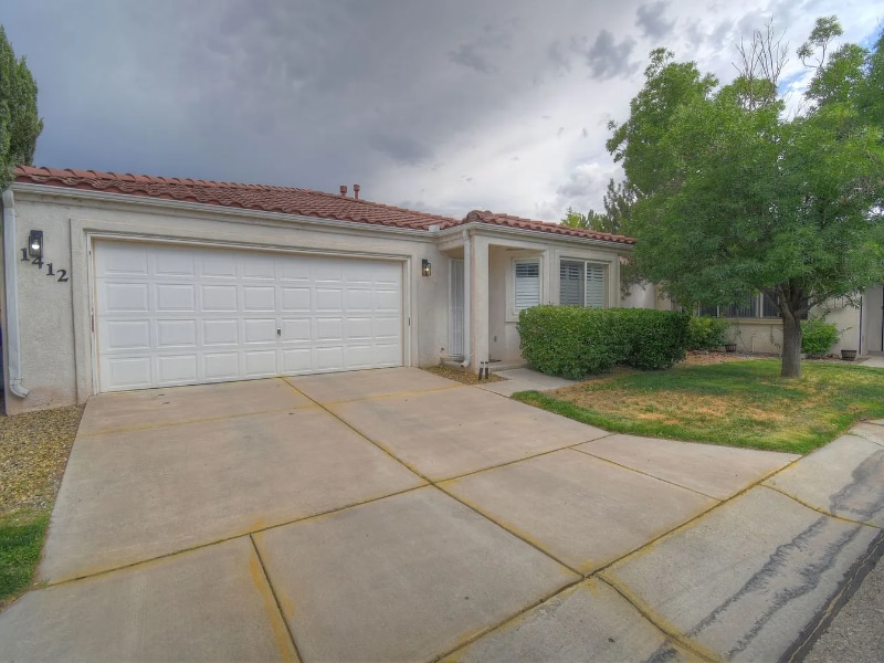 1412 Villa Ventosa NE in Albuquerque, NM - Building Photo