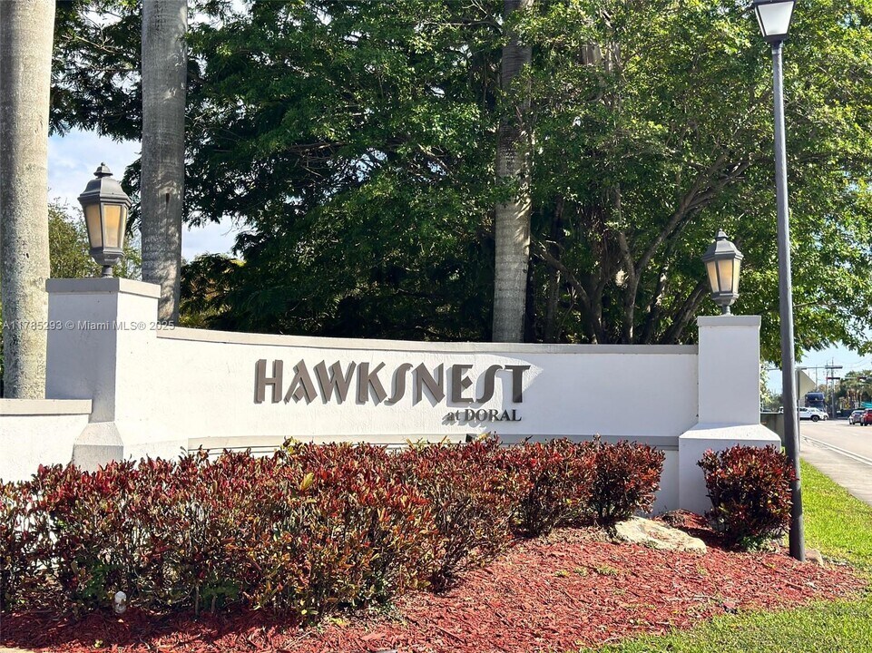 11221 NW 42nd Terrace in Doral, FL - Building Photo