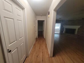 7708 Village Trail Dr in Dallas, TX - Building Photo - Building Photo