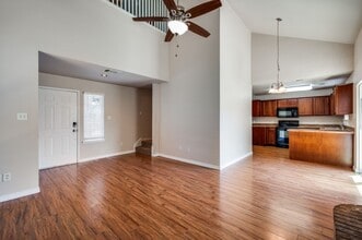 598 Harbour Town Dr in Lake Dallas, TX - Building Photo - Building Photo