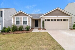 864 Garrison Ave in Clayton, NC - Building Photo