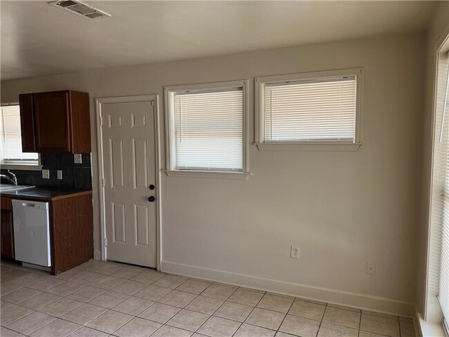 3525 Jackson Blvd in Chalmette, LA - Foto de edificio - Building Photo