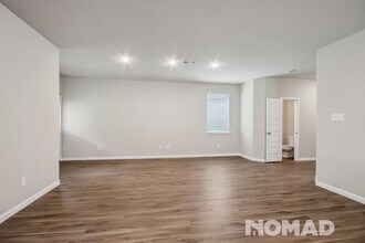1401 Mount Blanc Path in Conroe, TX - Building Photo - Building Photo