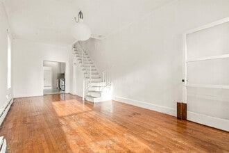 92 Prescott St in Jersey City, NJ - Foto de edificio - Building Photo