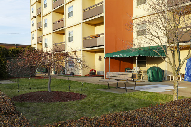 Conway Towers in Conway, PA - Building Photo - Building Photo