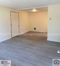 13227 SW 2nd St in Beaverton, OR - Building Photo - Building Photo