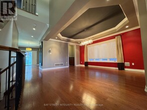 2449 Tesla Crescent in Oakville, ON - Building Photo - Building Photo