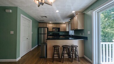 11 Endicott St in Peabody, MA - Building Photo - Building Photo
