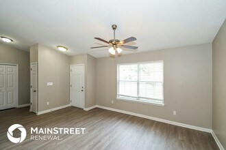 2428 Justin Rd E in Jacksonville, FL - Building Photo - Building Photo