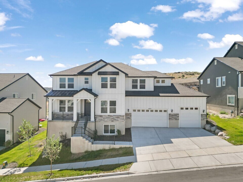 427 N High Ridge Rd in Saratoga Springs, UT - Building Photo