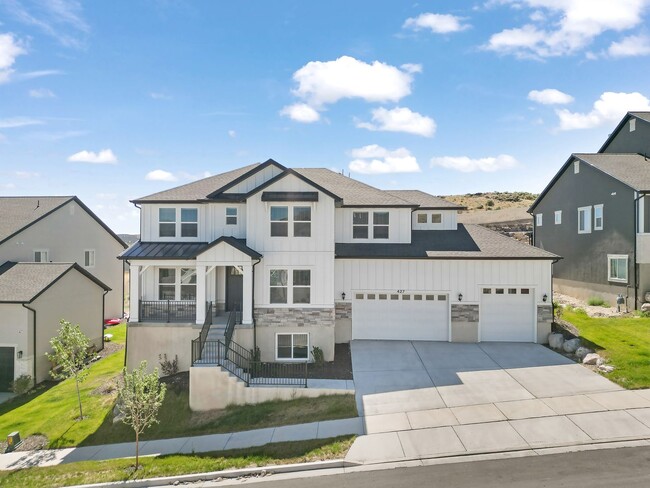 property at 427 N High Ridge Rd