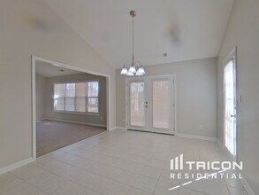 1052 Apalachee Run Trail in Dacula, GA - Building Photo - Building Photo